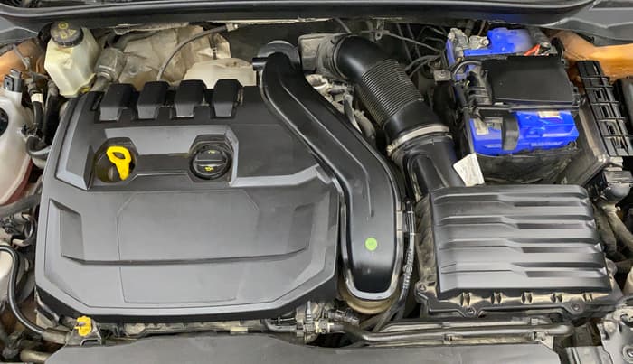 2021 Skoda KUSHAQ STYLE 1.5L TSI DSG, Petrol, Automatic, 98,614 km, Engine View