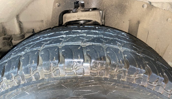 2020 Mahindra Thar LX D 4WD MT CONVERTIBLE, Diesel, Manual, 27,012 km, Left Front Tyre Tread