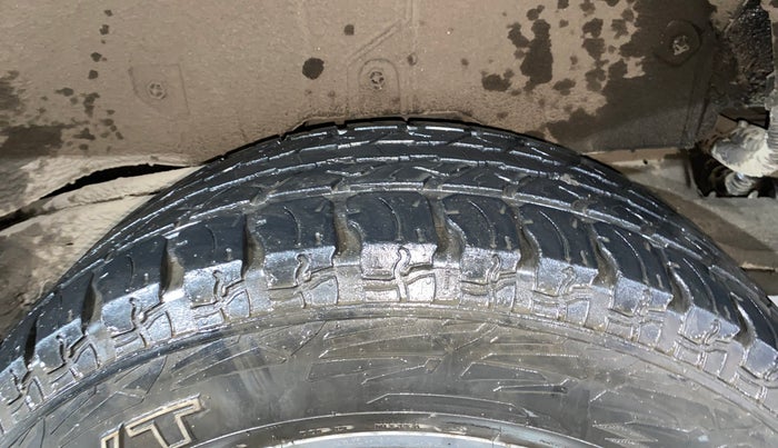 2020 Mahindra Thar LX D 4WD MT CONVERTIBLE, Diesel, Manual, 27,012 km, Left Rear Tyre Tread