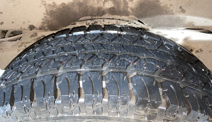 2020 Mahindra Thar LX D 4WD MT CONVERTIBLE, Diesel, Manual, 27,012 km, Right Rear Tyre Tread