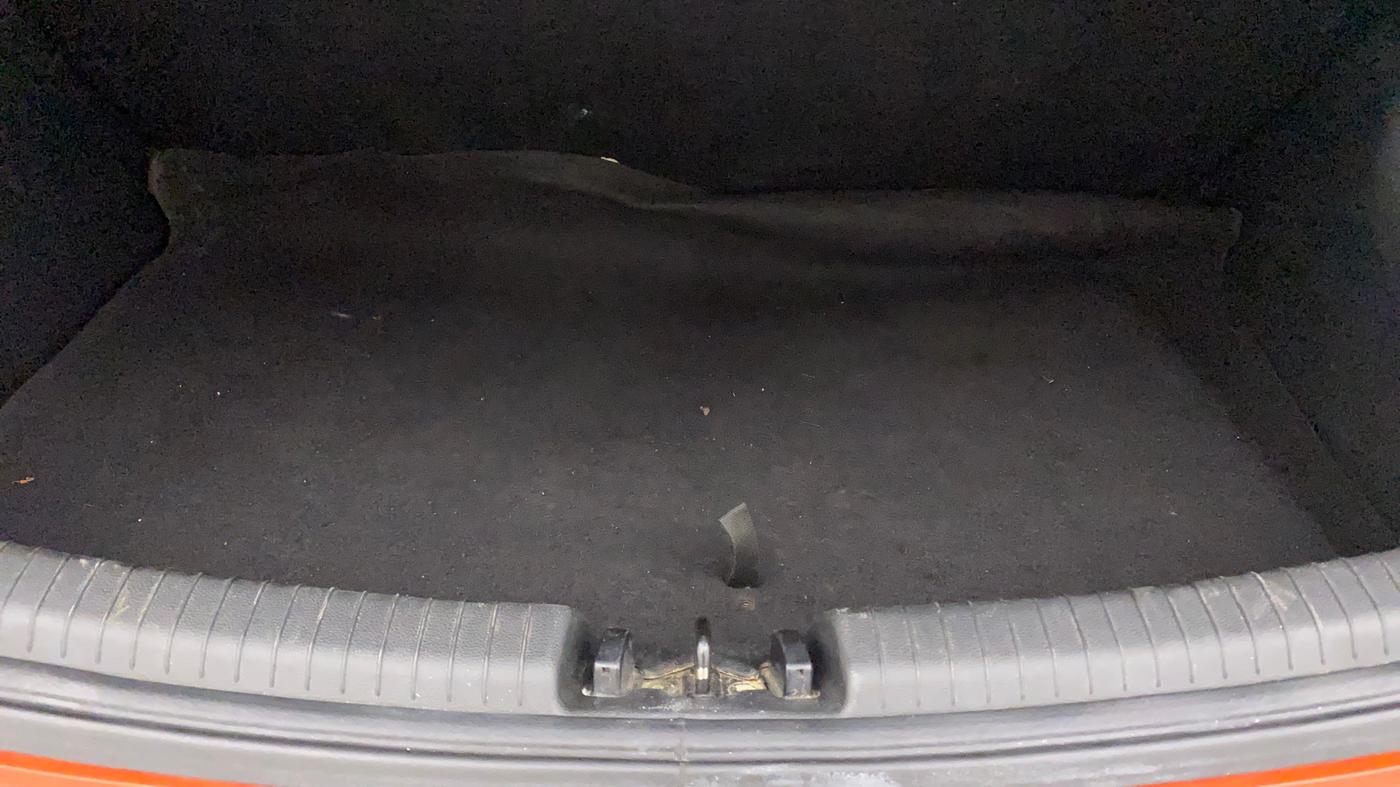 2017 Hyundai Grand i10 MAGNA AT 1.2 KAPPA VTVT, Petrol, Automatic, 37,419 km, Boot Inside