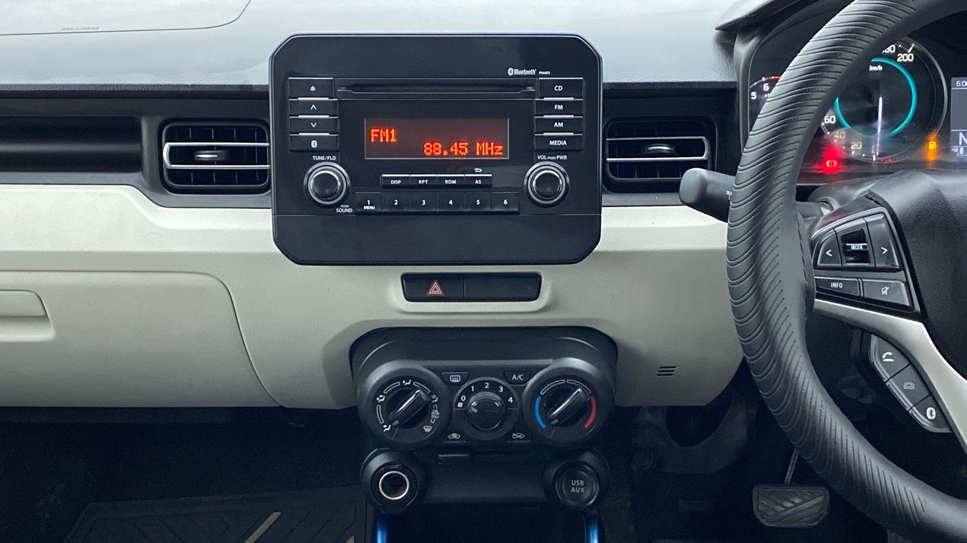 2017 Maruti IGNIS ZETA 1.2 K12 AMT DUAL TONE, Petrol, Automatic, 40,545 km, Air Conditioner