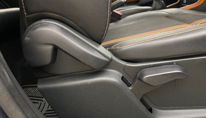 2021 Ford Ecosport TITANIUM + 1.5L PETROL, Petrol, Manual, 34,987 km, Driver Side Adjustment Panel