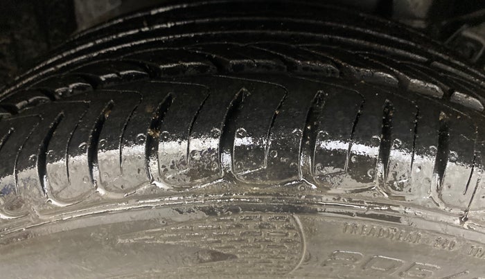 2021 Ford Ecosport TITANIUM + 1.5L PETROL, Petrol, Manual, 34,987 km, Right Front Tyre Tread