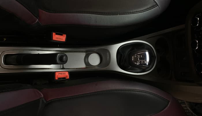 2019 Renault Duster 110 PS RXS 4X2 AMT DIESEL, Diesel, Automatic, 98,471 km, Gear Lever