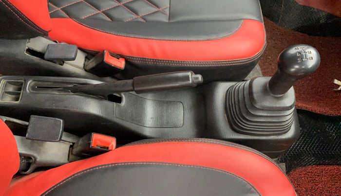 2018 Maruti Eeco 5 STR WITH A/C+HTR, Petrol, Manual, 80,458 km, Gear Lever