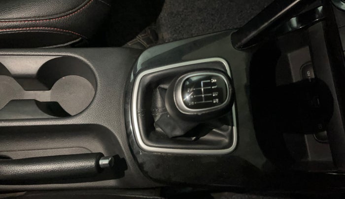 2020 KIA SELTOS HTK PLUS 1.5, Petrol, Manual, 71,407 km, Gear Lever