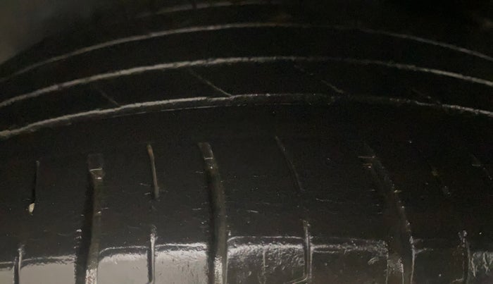 2021 KIA SELTOS HTX IVT 1.5 PETROL, Petrol, Automatic, 41,333 km, Left Rear Tyre Tread