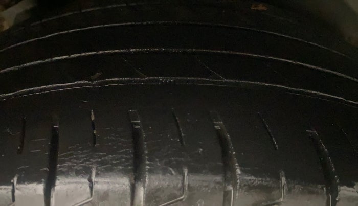 2021 KIA SELTOS HTX IVT 1.5 PETROL, Petrol, Automatic, 41,333 km, Right Rear Tyre Tread