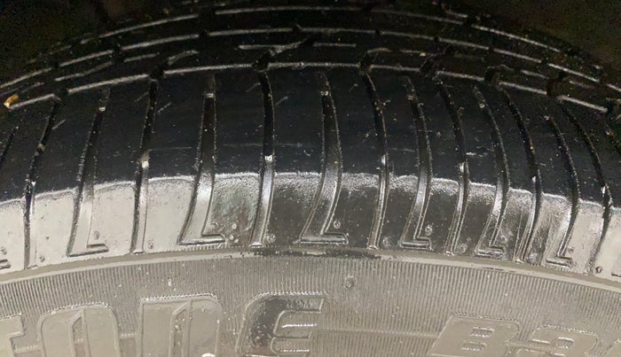 2018 Hyundai Creta SX PLUS 1.6 PETROL, Petrol, Manual, 31,773 km, Left Front Tyre Tread