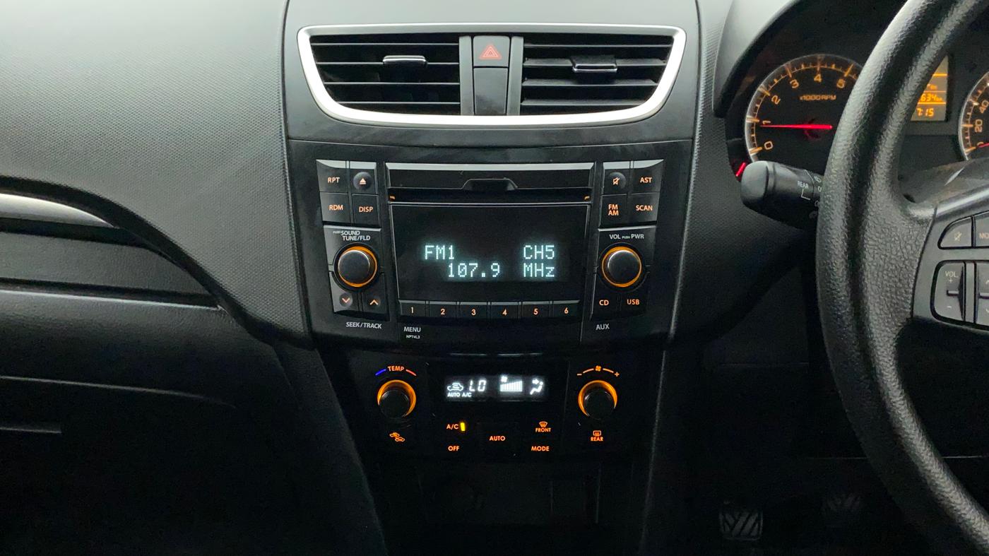 2014 Maruti Swift ZXI, Petrol, Manual, 22,841 km, Air Conditioner