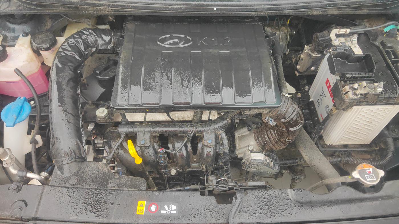 2024 Hyundai GRAND I10 NIOS MAGNA CORPORATE EDITION 1.2 KAPPA VTVT, Petrol, Manual, 9,940 km, Engine View