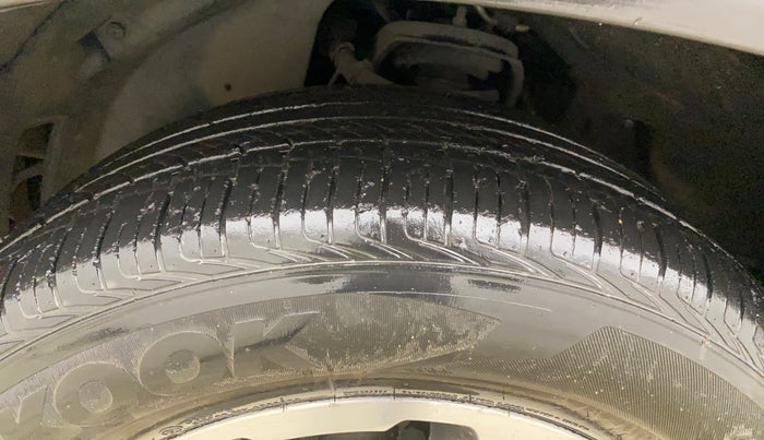 2022 Mahindra ALTURAS G4 4WD AT, Diesel, Automatic, 31,163 km, Left Front Tyre Tread