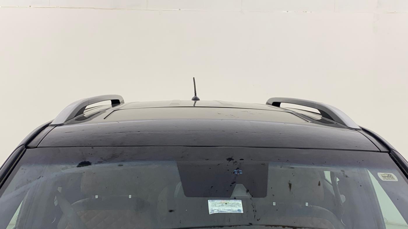 2022 Mahindra ALTURAS G4 4WD AT, Diesel, Automatic, 31,163 km, Moonroof/ Sunroof