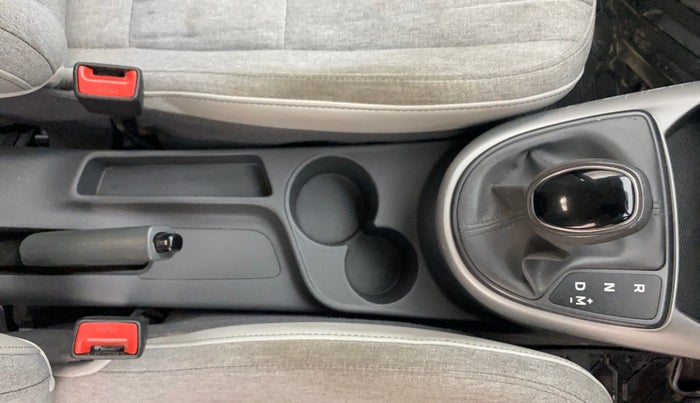 2021 Hyundai GRAND I10 NIOS SPORTZ AMT 1.2 KAPPA VTVT, Petrol, Automatic, 27,111 km, Gear Lever