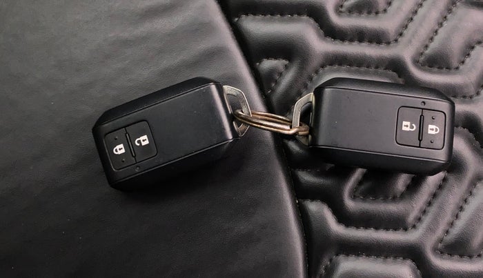 2023 Maruti Baleno ALPHA 1.2 AGS, Petrol, Automatic, 13,382 km, Key Close Up