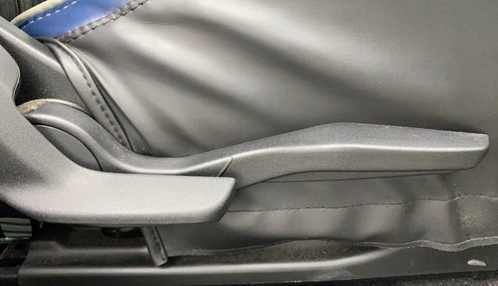 2023 Maruti Baleno ALPHA 1.2 AGS, Petrol, Automatic, 13,382 km, Driver Side Adjustment Panel