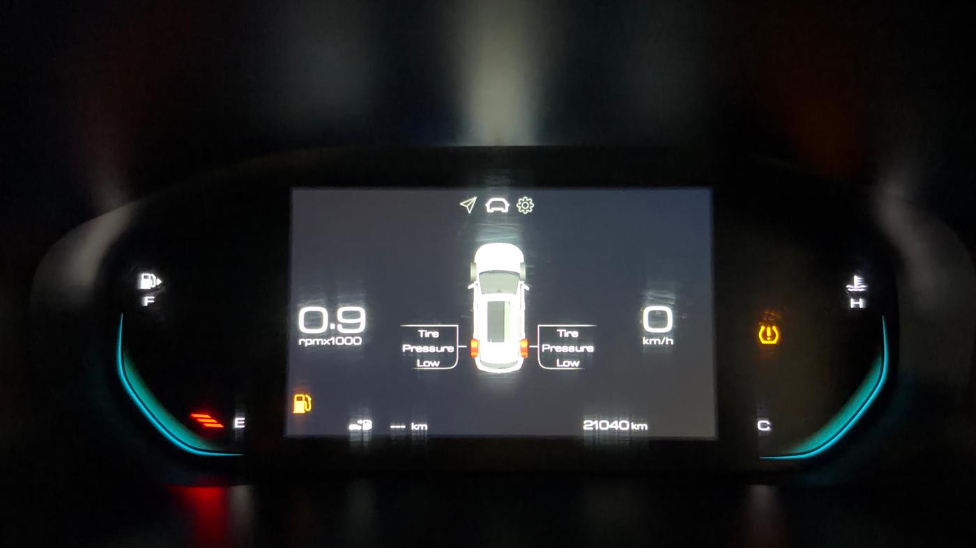 2024 MG HECTOR PLUS Sharp Pro Snowstorm 2.0 Turbo MT 7 STR, Diesel, Manual, 21,040 km, Odometer Image