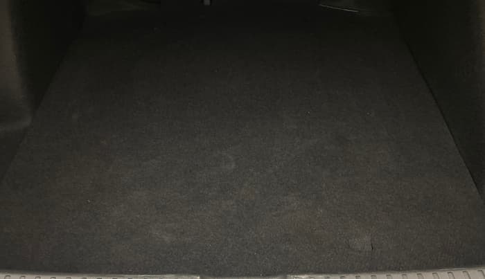 2022 Volkswagen VIRTUS TOPLINE TSI 1.0 AT, Petrol, Automatic, 87,598 km, Boot Inside