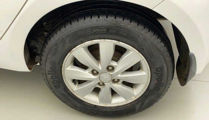 2014 Hyundai i20 ASTA 1.2, Petrol, Manual, 73,613 km, Left rear tyre - Minor scratches