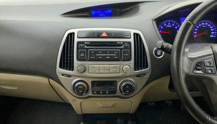 2014 Hyundai i20 ASTA 1.2, Petrol, Manual, 73,613 km, Air Conditioner