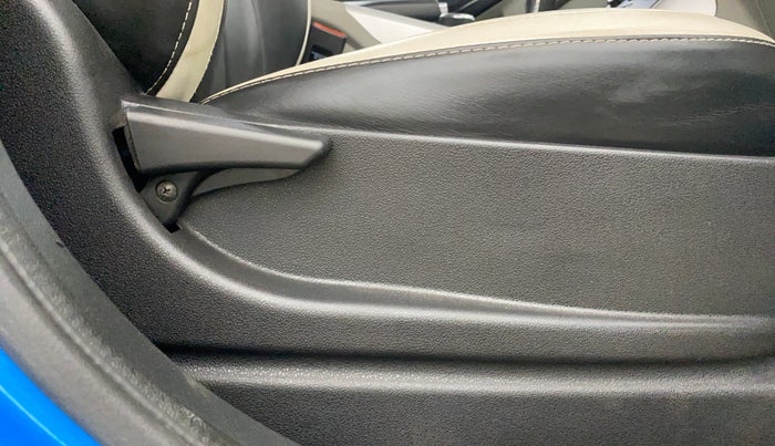 2018 Tata NEXON XMA PETROL, Petrol, Automatic, 41,901 km, Driver Side Adjustment Panel