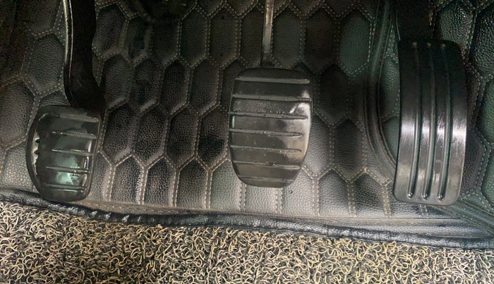 2018 Renault Duster 110 PS RXZ DIESEL, Diesel, Manual, 54,100 km, Pedals