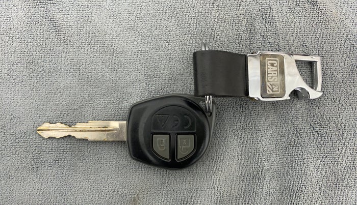 2019 Maruti Baleno DELTA PETROL 1.2, Petrol, Manual, 33,935 km, Key Close Up