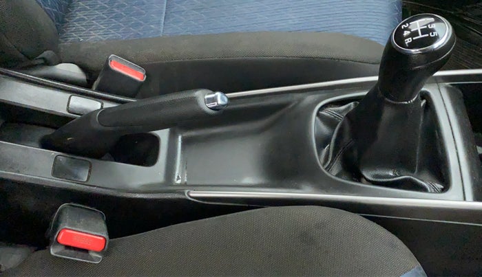 2019 Maruti Baleno DELTA PETROL 1.2, Petrol, Manual, 33,935 km, Gear Lever
