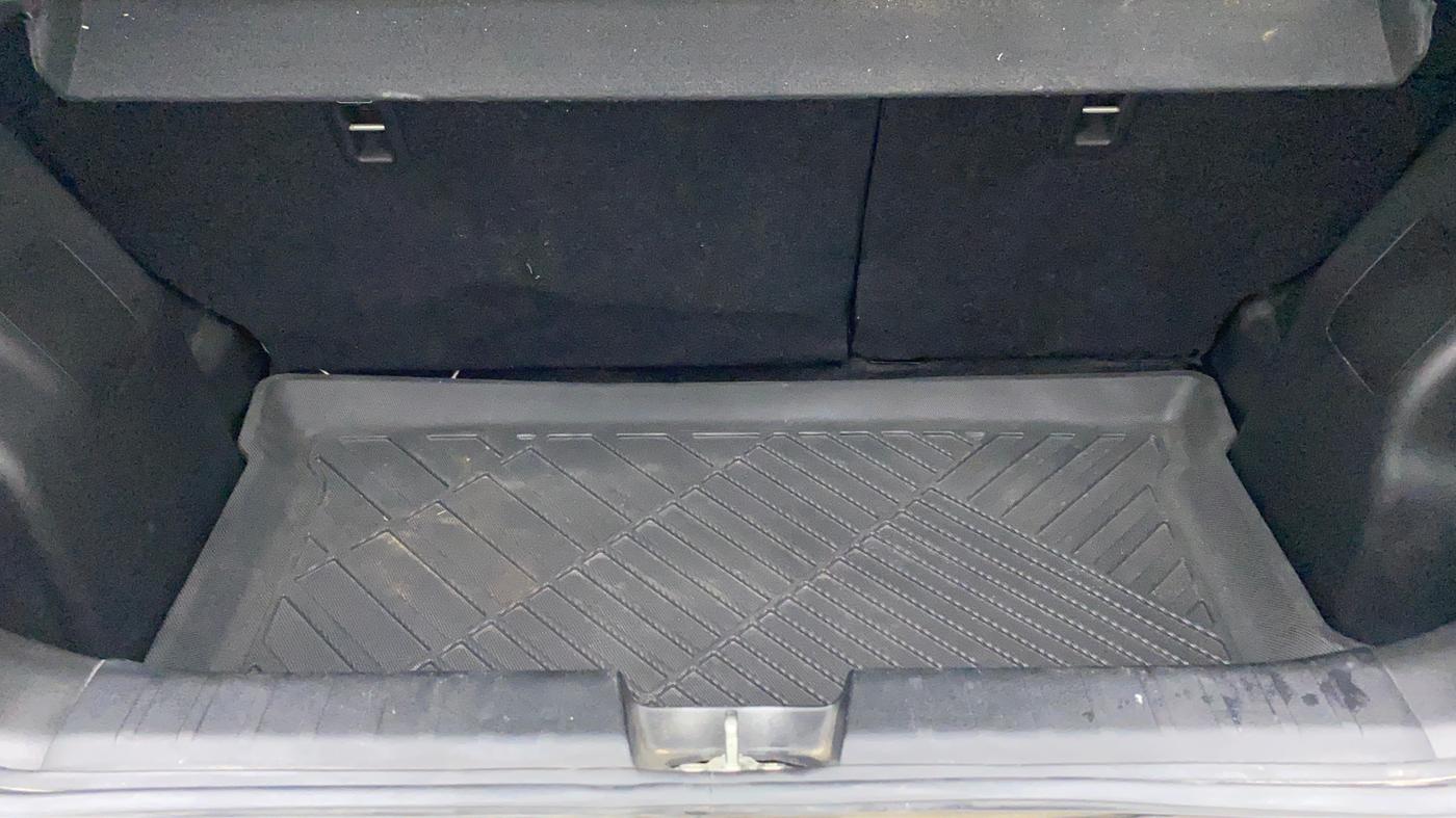 2019 Maruti Baleno DELTA PETROL 1.2, Petrol, Manual, 33,935 km, Boot Inside