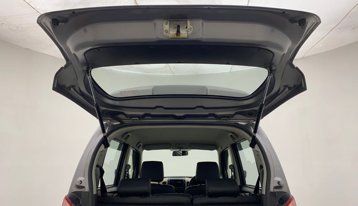 2017 Maruti Wagon R 1.0 LXI CNG, CNG, Manual, 80,479 km, Boot Door Open