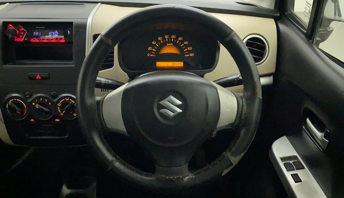 2017 Maruti Wagon R 1.0 LXI CNG, CNG, Manual, 80,479 km, Steering Wheel Close Up