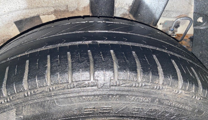 2017 Hyundai Grand i10 MAGNA 1.2 KAPPA VTVT, Petrol, Manual, 48,174 km, Left Rear Tyre Tread