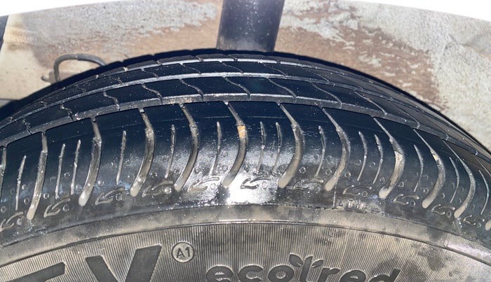 2017 Hyundai Grand i10 MAGNA 1.2 KAPPA VTVT, Petrol, Manual, 48,174 km, Right Rear Tyre Tread