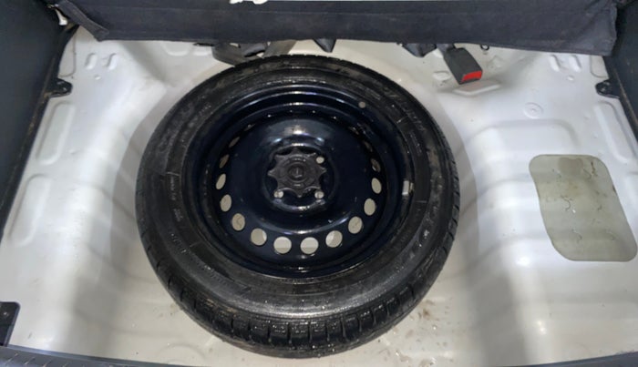 2017 Hyundai Grand i10 MAGNA 1.2 KAPPA VTVT, Petrol, Manual, 48,174 km, Spare Tyre