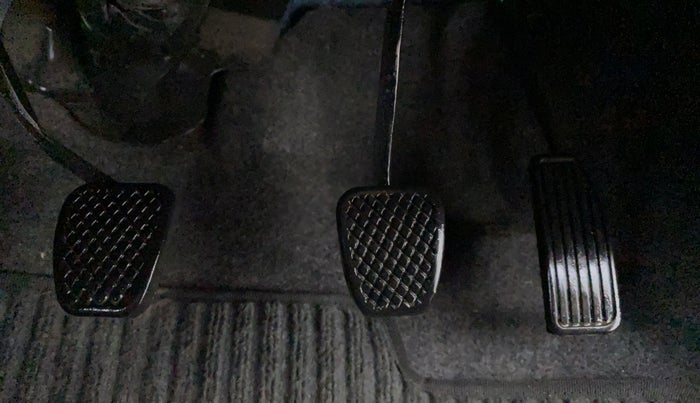 2017 Honda Brio 1.2 VX MT I VTEC, Petrol, Manual, 29,978 km, Pedals