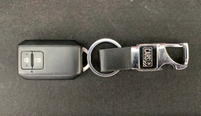 2023 Maruti Swift ZXI PLUS AMT DUAL TONE, Petrol, Automatic, 7,285 km, Key Close Up