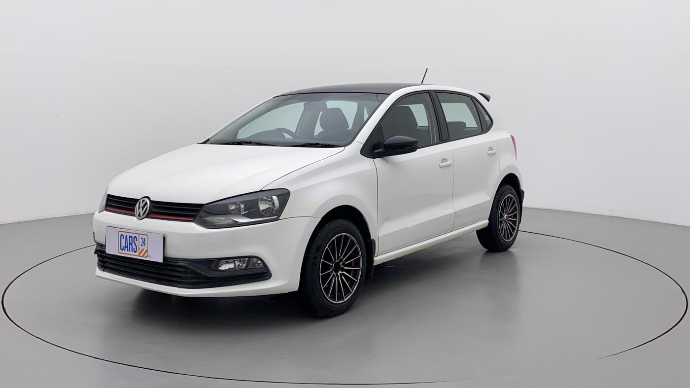 2017 Volkswagen Polo COMFORTLINE 1.2L, Petrol, Manual, 61,704 km, Left Front Diagonal