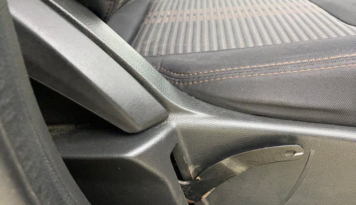 2019 Ford FREESTYLE TITANIUM 1.5 DIESEL, Diesel, Manual, 47,610 km, Driver Side Adjustment Panel