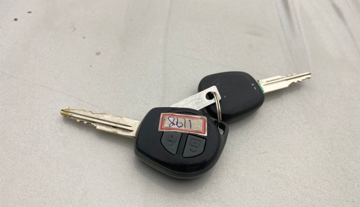 2022 Maruti Alto VXI PLUS, Petrol, Manual, 76,113 km, Key Close Up