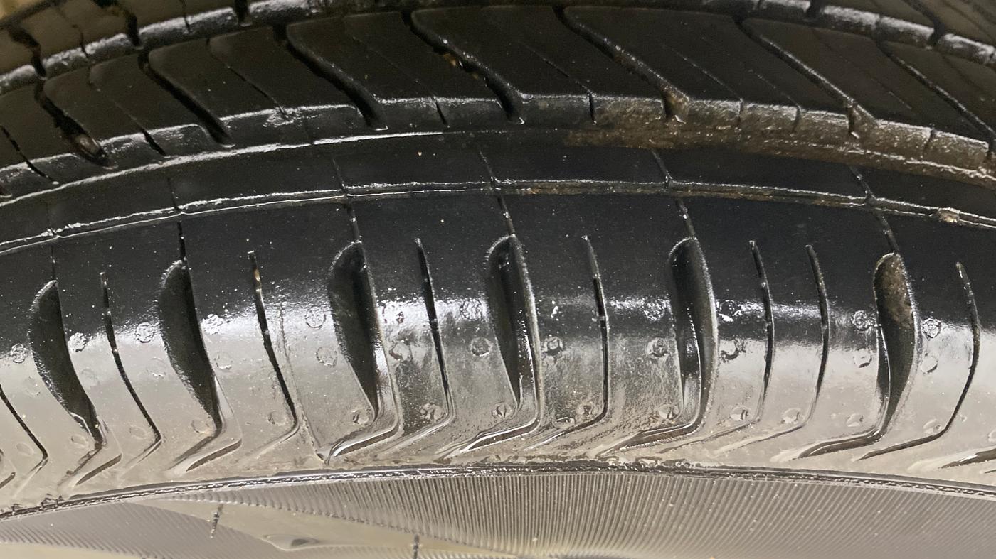 2022 Maruti Alto VXI PLUS, Petrol, Manual, 76,113 km, Left Rear Tyre Tread