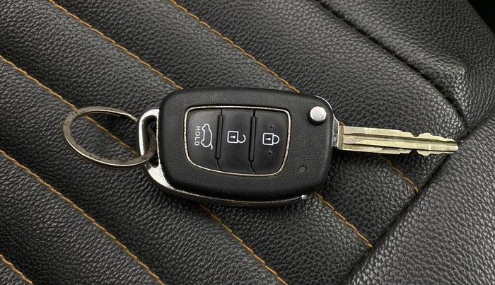 2018 Hyundai Elite i20 ASTA 1.2  CVT, Petrol, Automatic, 33,381 km, Key Close Up