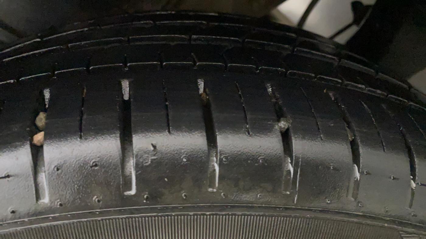 2022 Toyota Glanza G E-CNG, CNG, Manual, 6,612 km, Left Front Tyre Tread