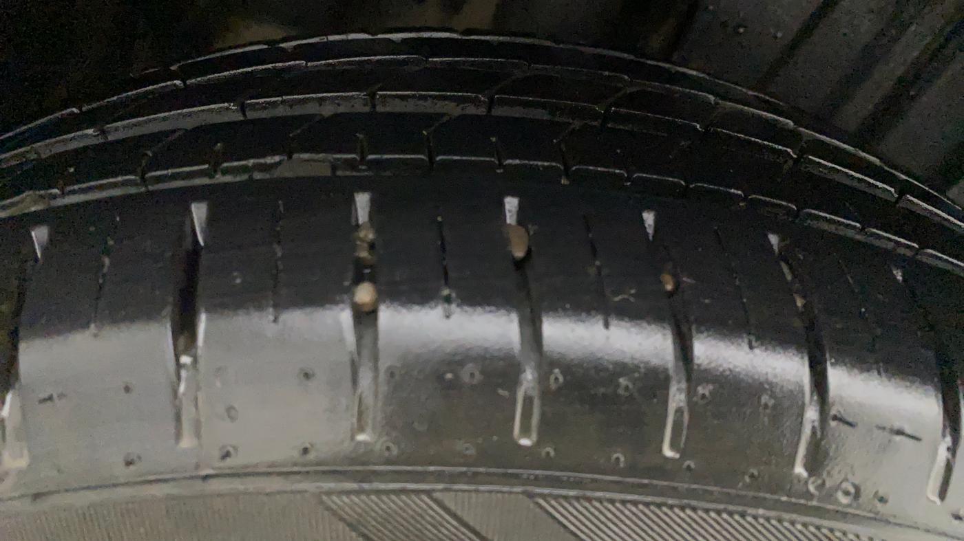 2022 Toyota Glanza G E-CNG, CNG, Manual, 6,612 km, Right Rear Tyre Tread