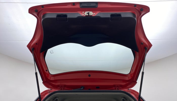2021 Maruti Swift VXI, Petrol, Manual, 17,118 km, Boot Door Open