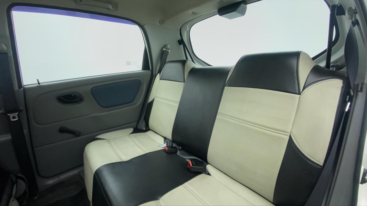 2014 Maruti Alto K10 VXI P, Petrol, Manual, 33,955 km, Right Side Rear Door Cabin