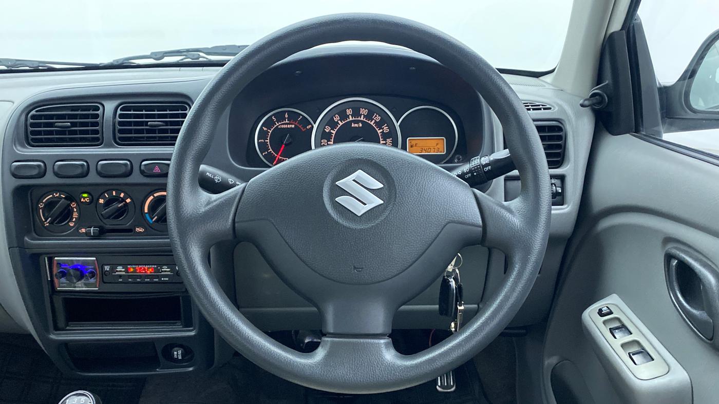 2014 Maruti Alto K10 VXI P, Petrol, Manual, 33,955 km, Steering Wheel Close Up