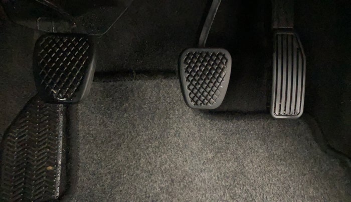 2018 Honda Jazz 1.2L I-VTEC V, Petrol, Manual, 90,248 km, Pedals