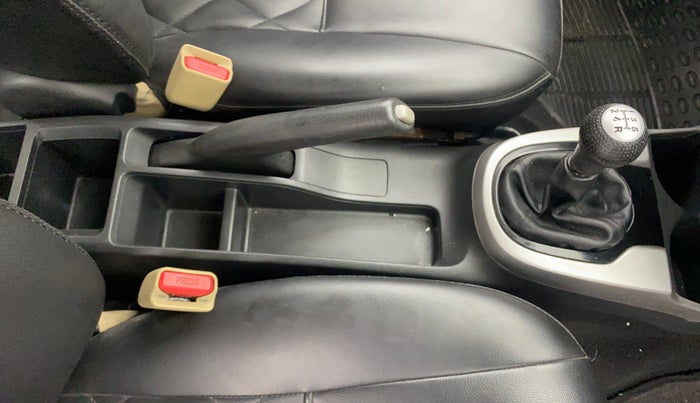 2018 Honda Jazz 1.2L I-VTEC V, Petrol, Manual, 90,248 km, Gear Lever