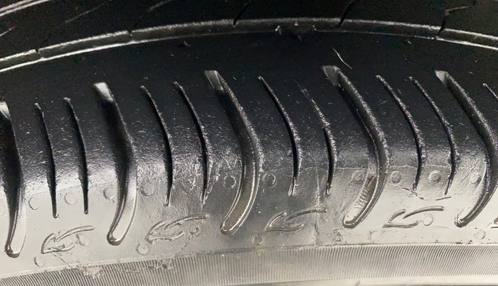 2018 Honda Jazz 1.2L I-VTEC V, Petrol, Manual, 90,248 km, Right Front Tyre Tread